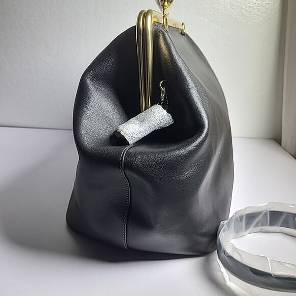 Limited Edition Runway COACH Large Kisslock Frame Bag, Black Gold - Picture 4 of 7